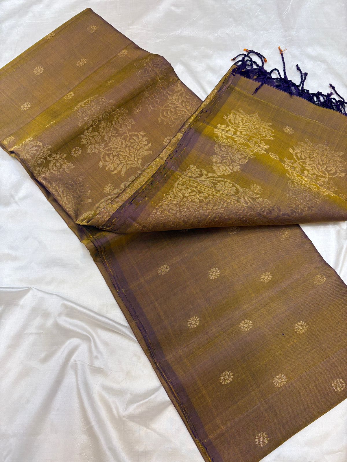 Muththu Soft Silk - Handloom softsilk saree