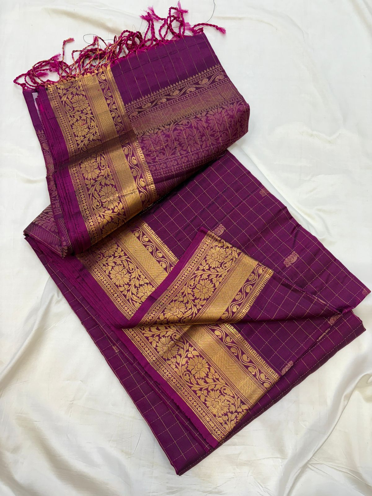Kanakavalli Checks - Soft Silk- Handloom softsilk saree