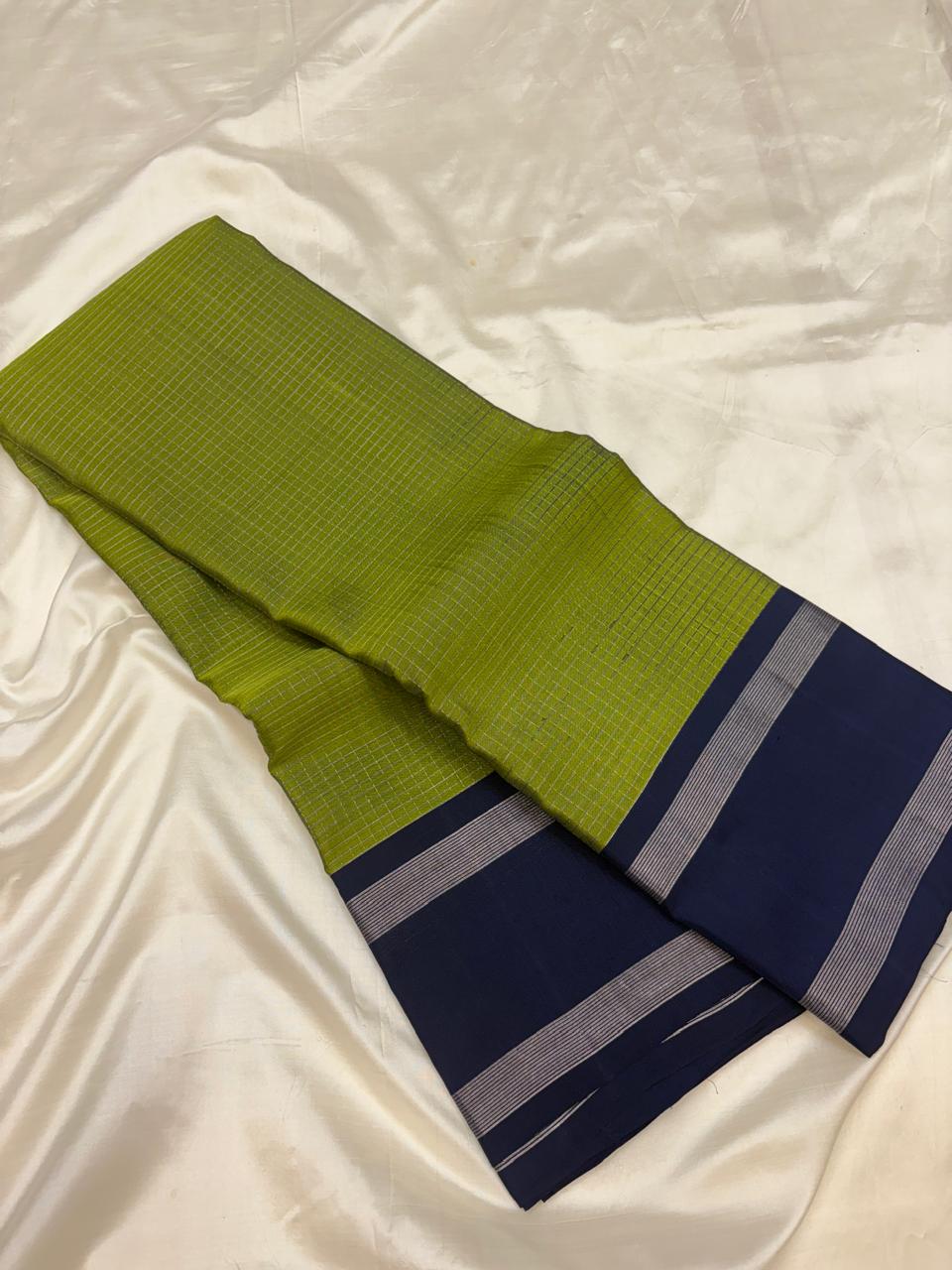 Vintage Checks Soft Silk