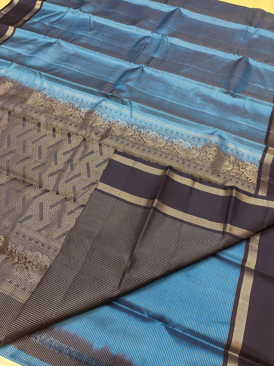 Vintage Checks Soft Silk