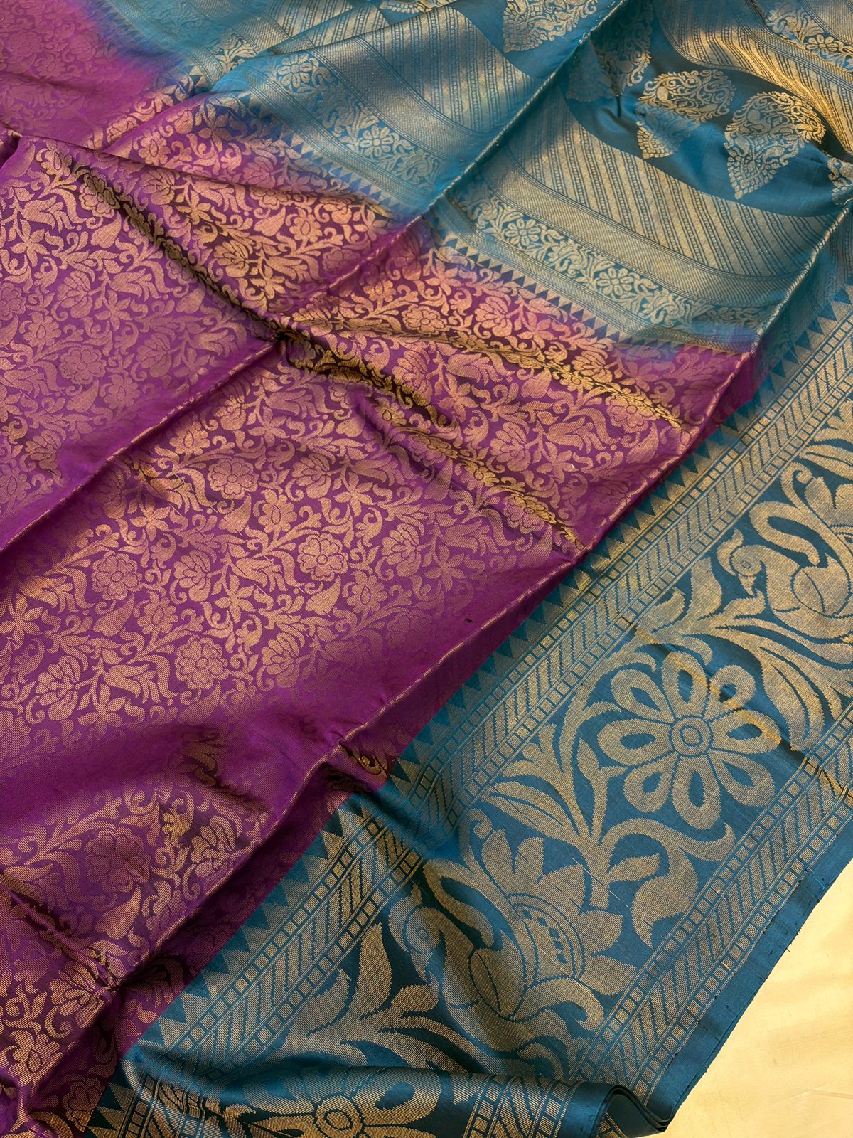 Peacock Allself - Handloom softsilk saree