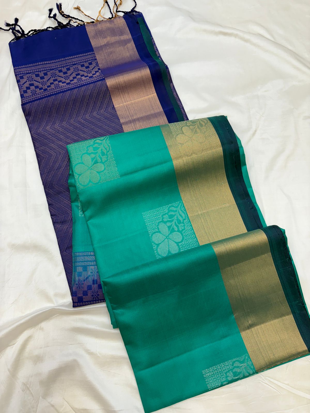 Bavanchi Border Soft Silk - Pure silk saree