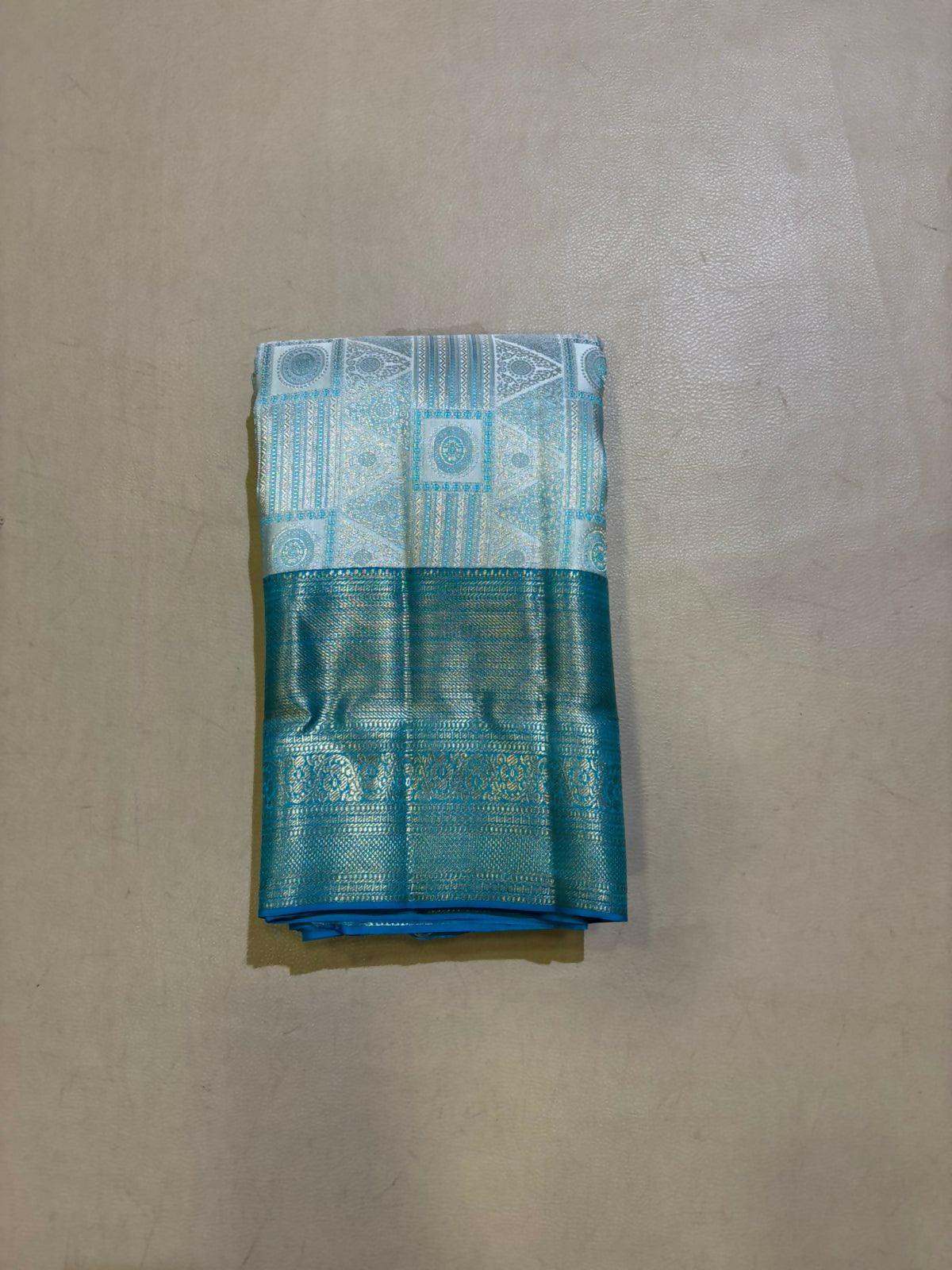 Anya Bridal silk saree - Pure silk saree
