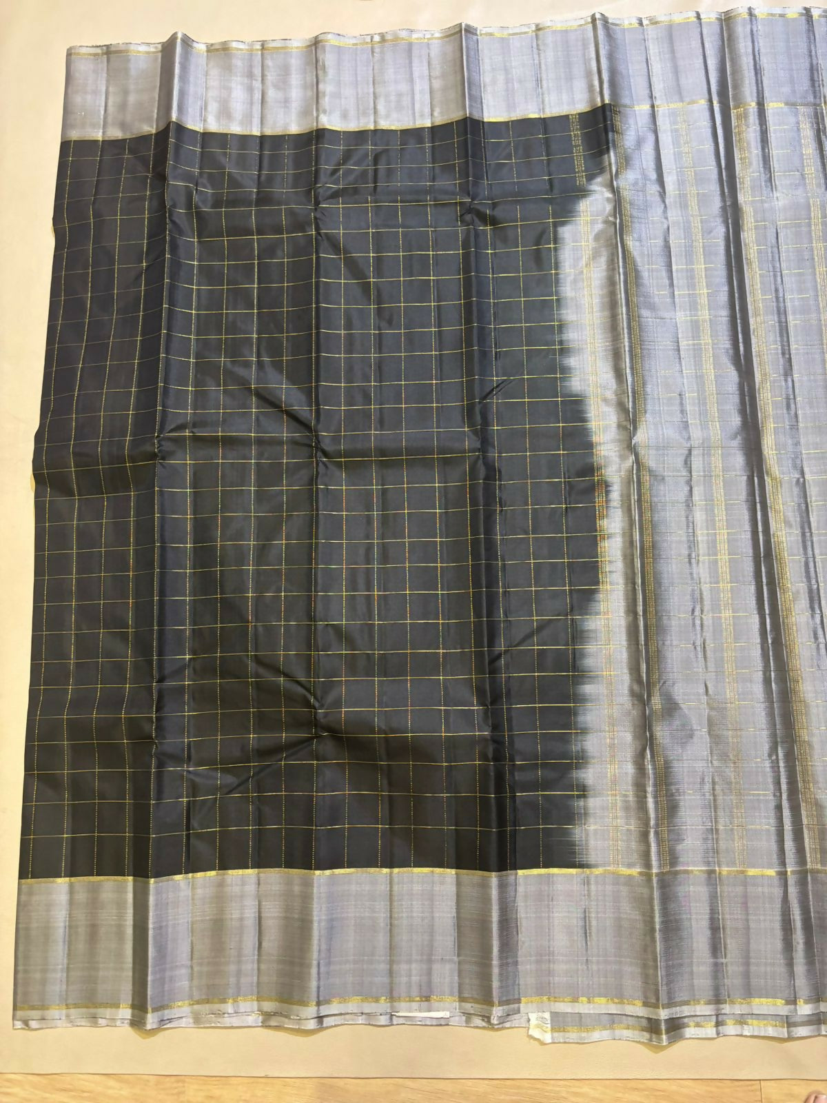 Nilani handloom softsilk saree - Pure silk saree