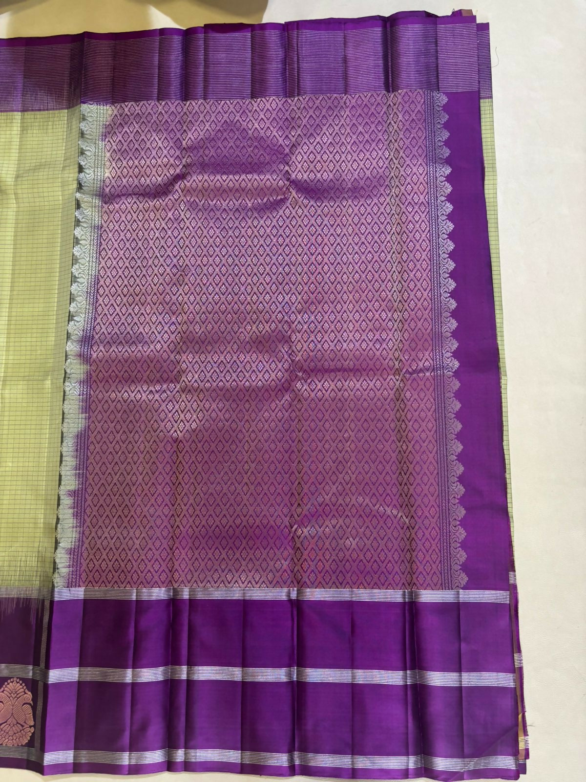 Mrinalika handloom softsilk saree