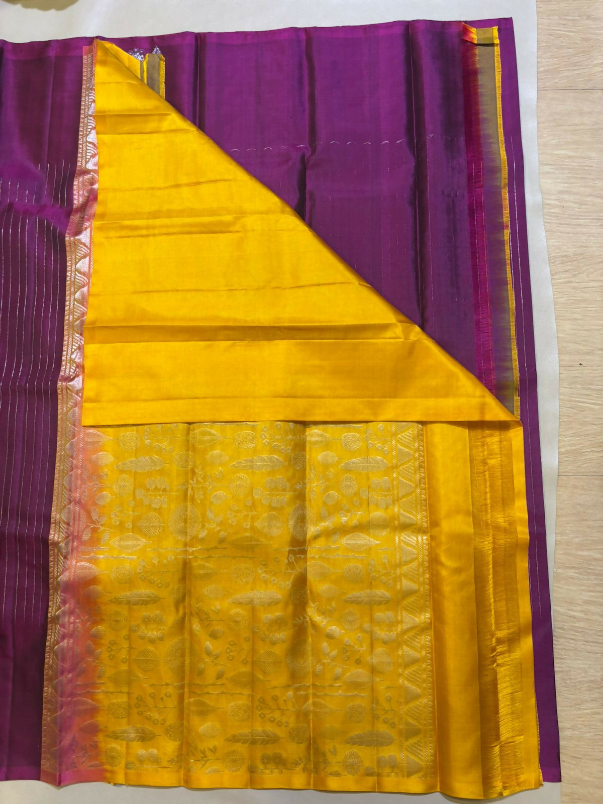 Irai handloom softsilk saree - Pure silk saree
