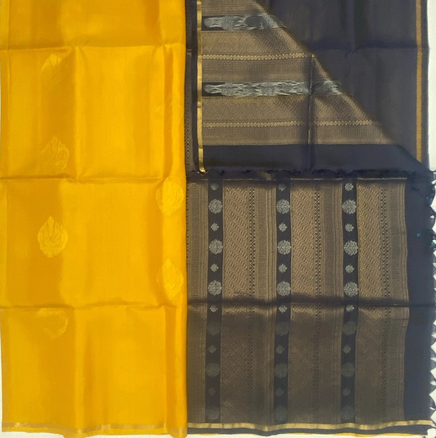 Manga mango yellow color body & navy blue color pallu , blouse - Pure silk saree