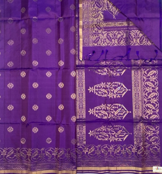 Oodha violet color body , pallu , blouse - Pure silk saree