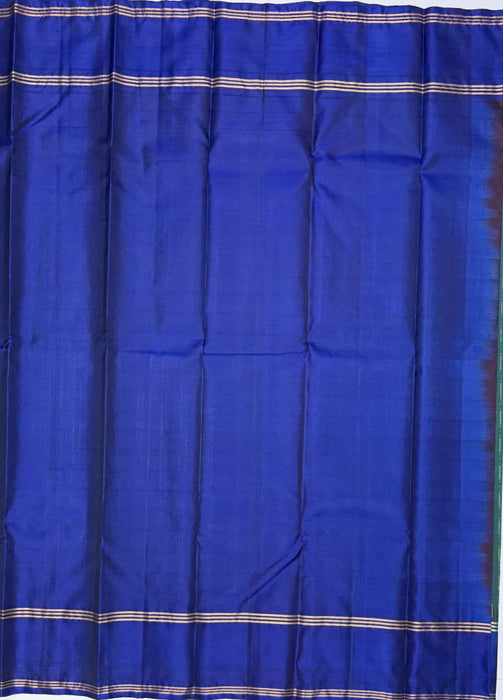 Aari green color body & navy blue color pallu , blouse - Pure silk saree