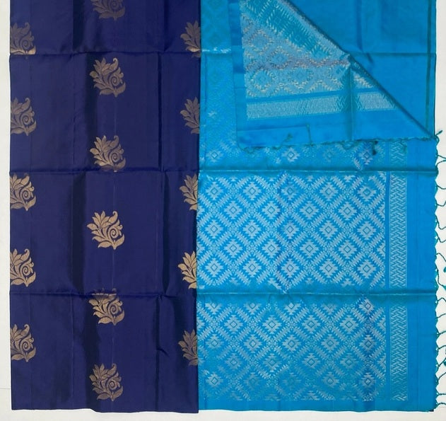 Kayal navy blue color body & bluish green pallu , blouse pure silk saree