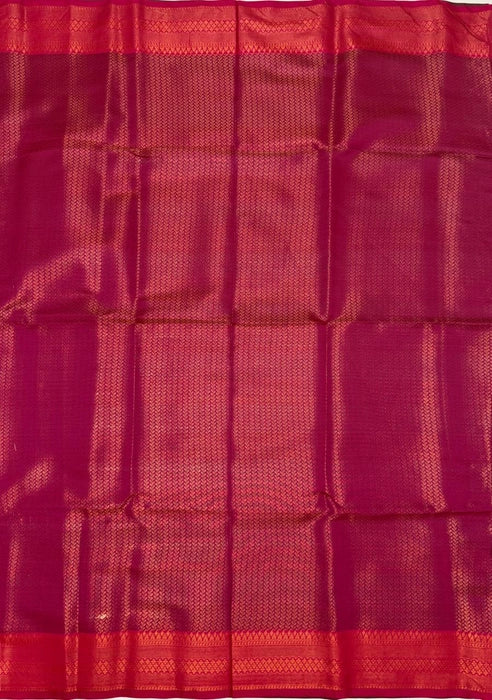 Kaash art silk saree - green color body & magenta color pallu , blouse.