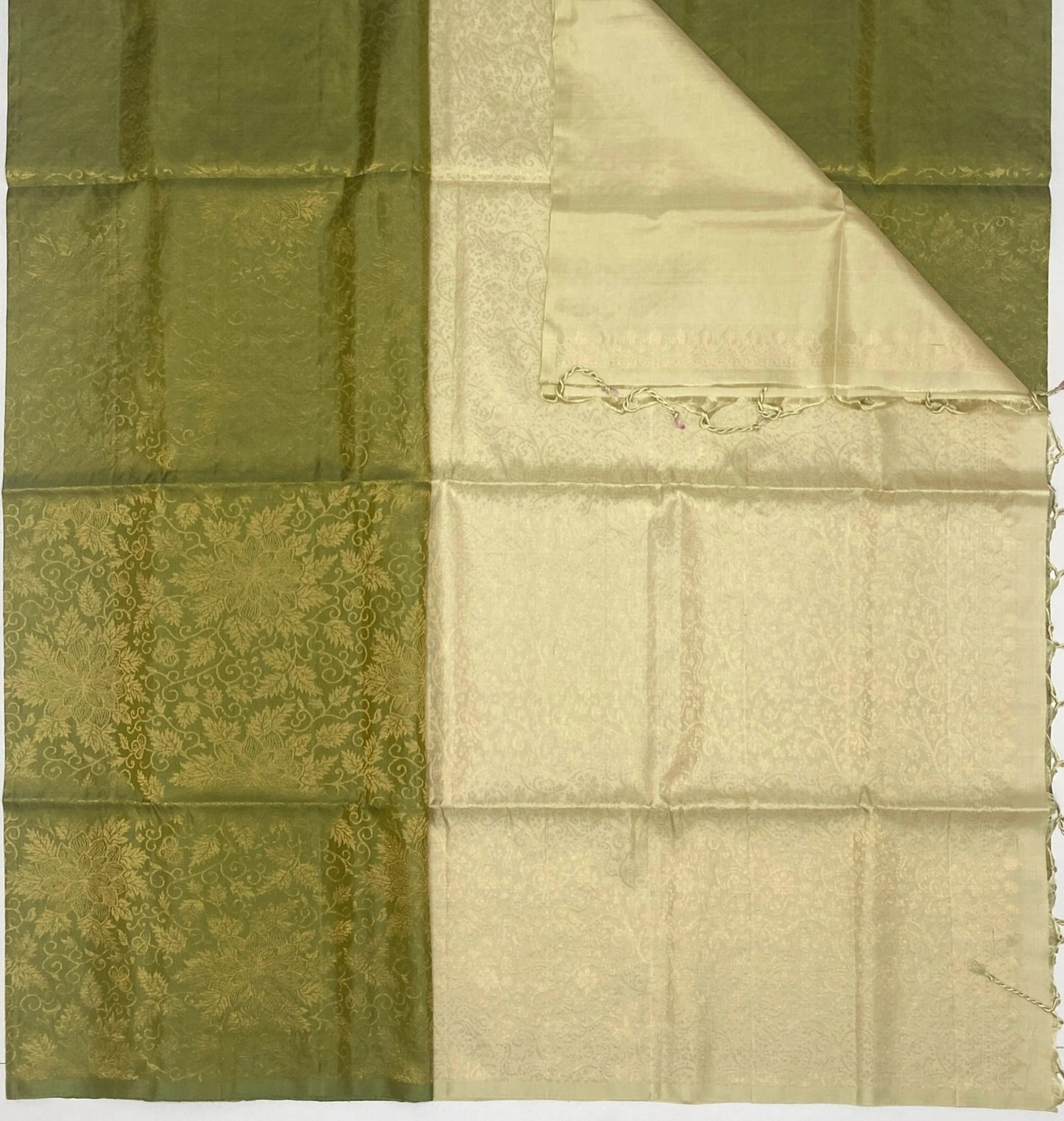 Ravani pastel green color body & cream color pallu , blouse pure silk saree