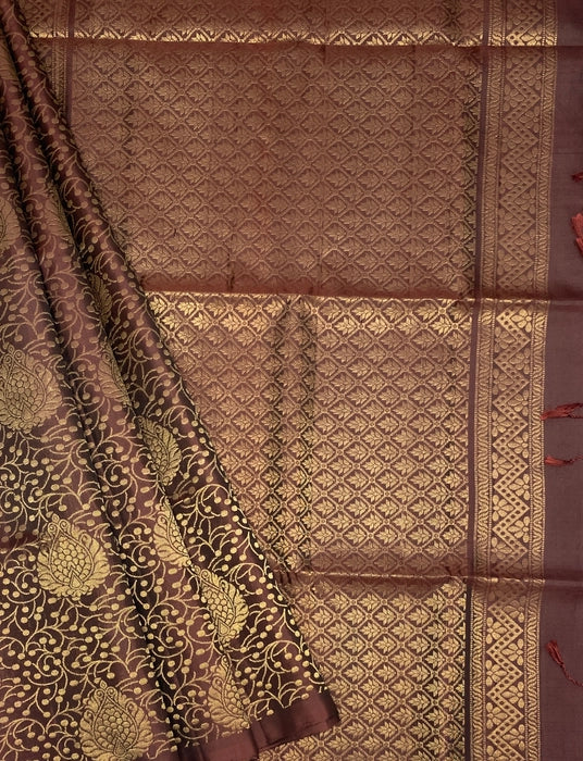 Poonam coffee brown color body, pallu , blouse pure silk saree