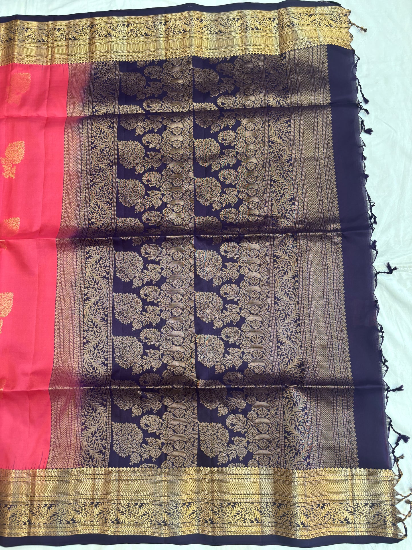 Niveda handloom softsilk saree- Pure silk saree