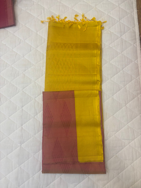 Kanishka onion pink handloom softsilk saree - all self design - Pure silk saree