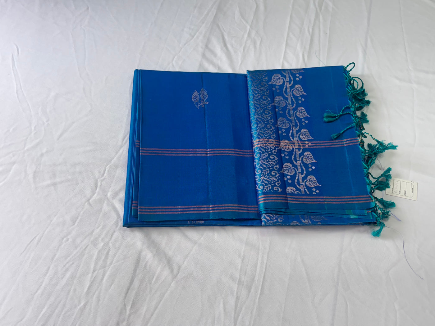 Arnava handloom softsilk saree - Pure silk saree