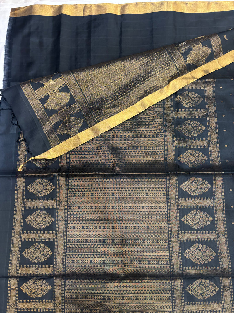 Karmugi handloom softsilk saree - Pure silk saree