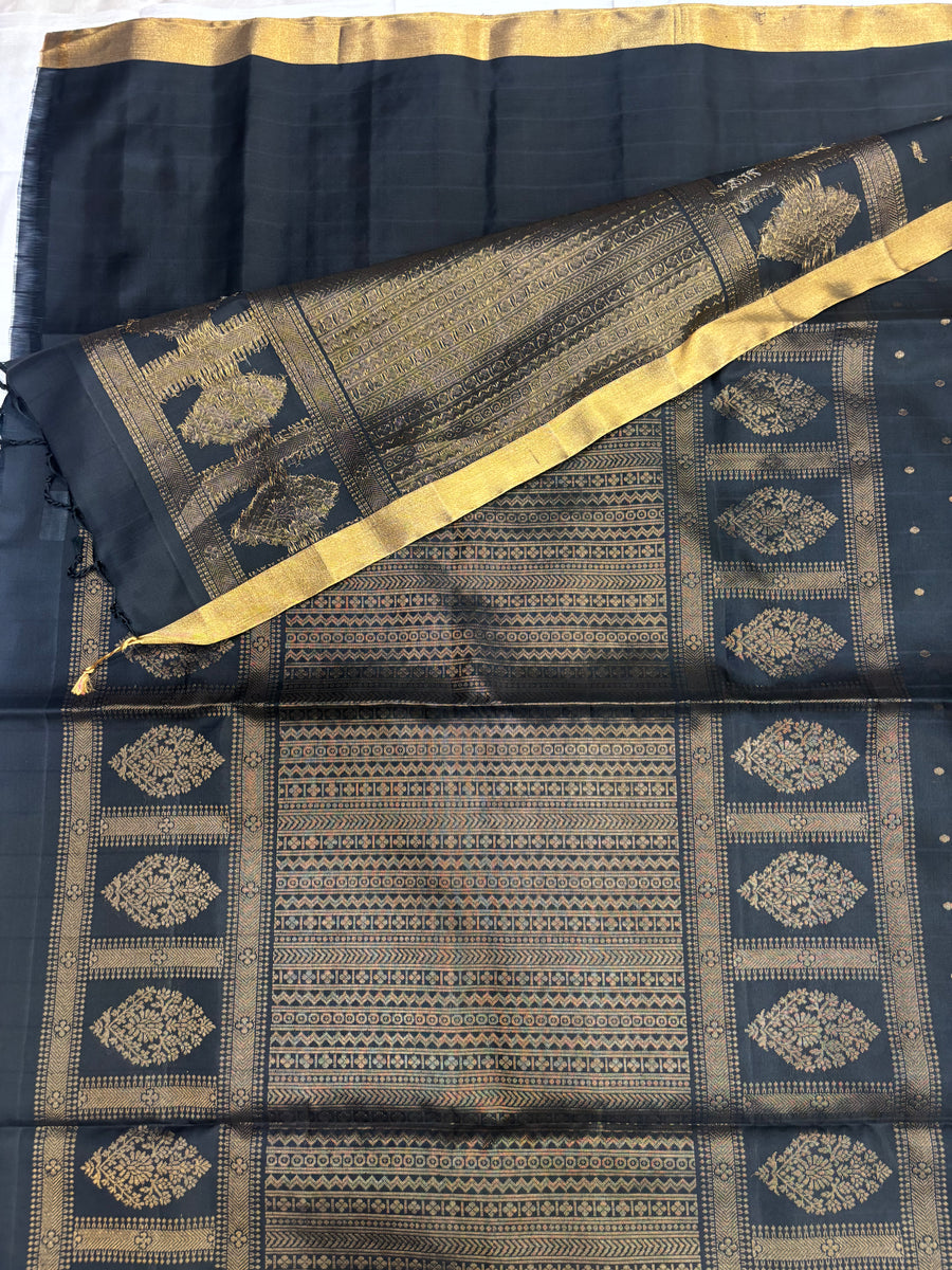 Karmugi handloom softsilk saree - Pure silk saree