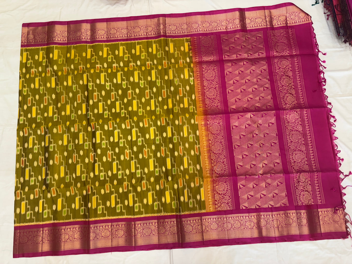 Vasudha Pochampally Ikkat softsilk saree - Pure silk saree-set8