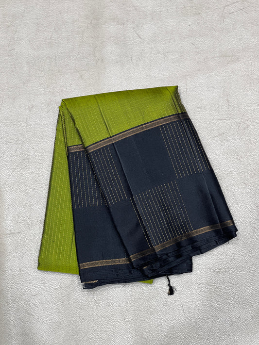 Karthiga handloom softsilk saree - Pure silk saree-AV104