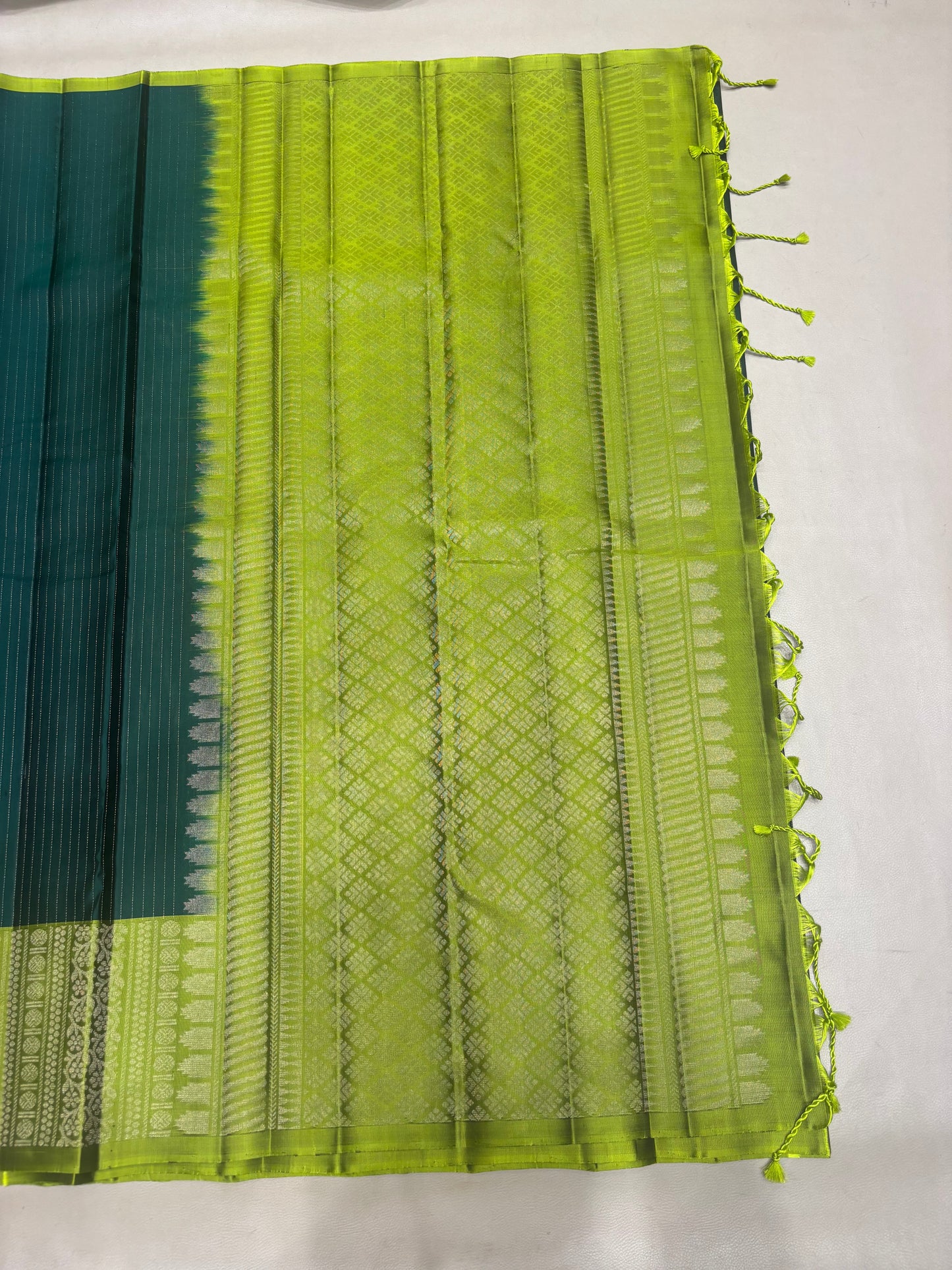 Tanvi bottle green softsilk saree - Vaira oosi design - Pure silk saree