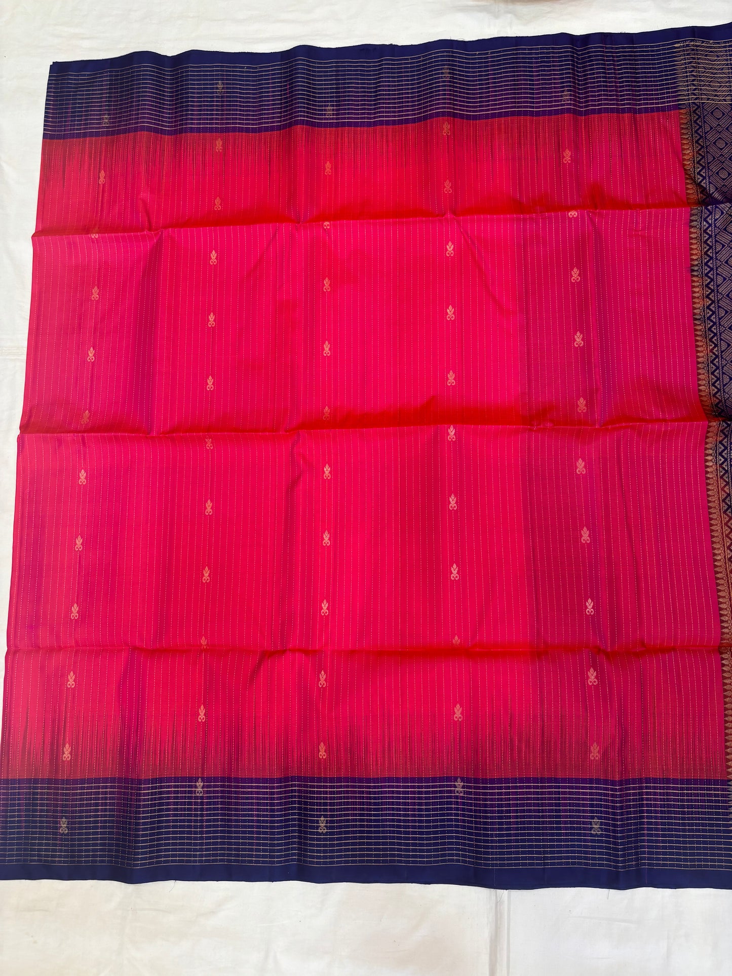 Vasvi handloom softsilk saree - Pure silk saree-set12