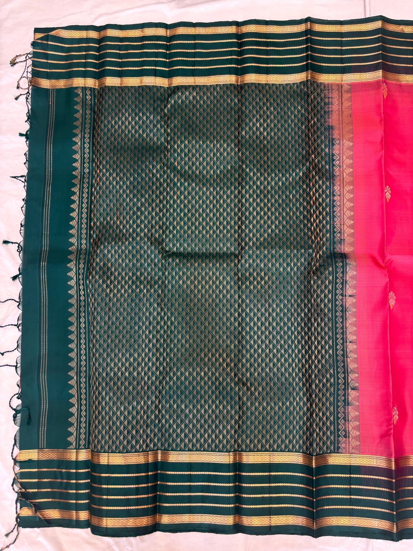 Suhitha pink & bottle green handloom softsilk saree- Pure silk saree-AK1110