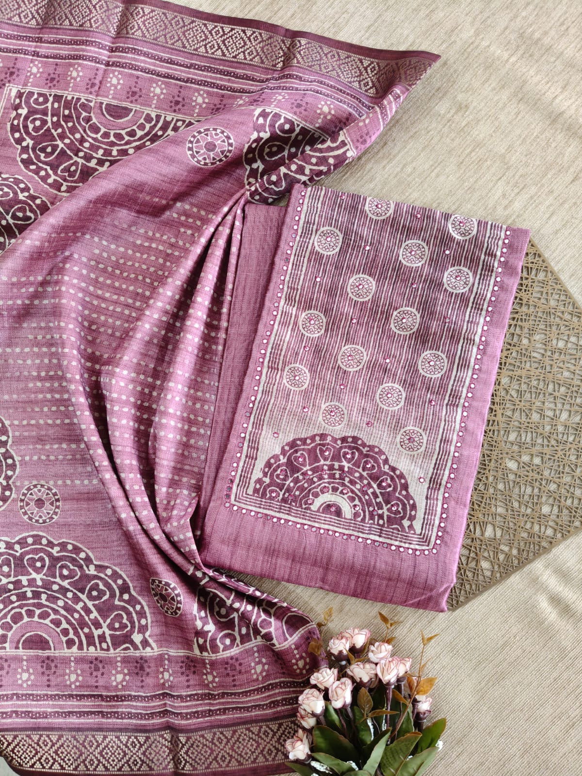 Semi Tussar with circle print - 2 colors