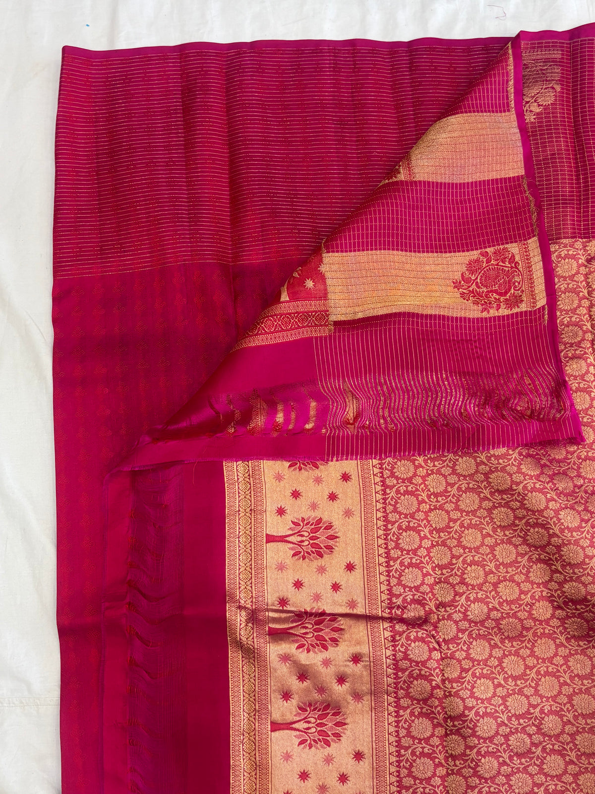Dhriti handloom softsilk saree- Pure silk saree