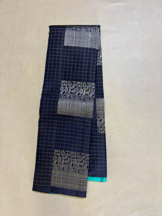 Aavir handloom softsilk saree - Pure silk saree