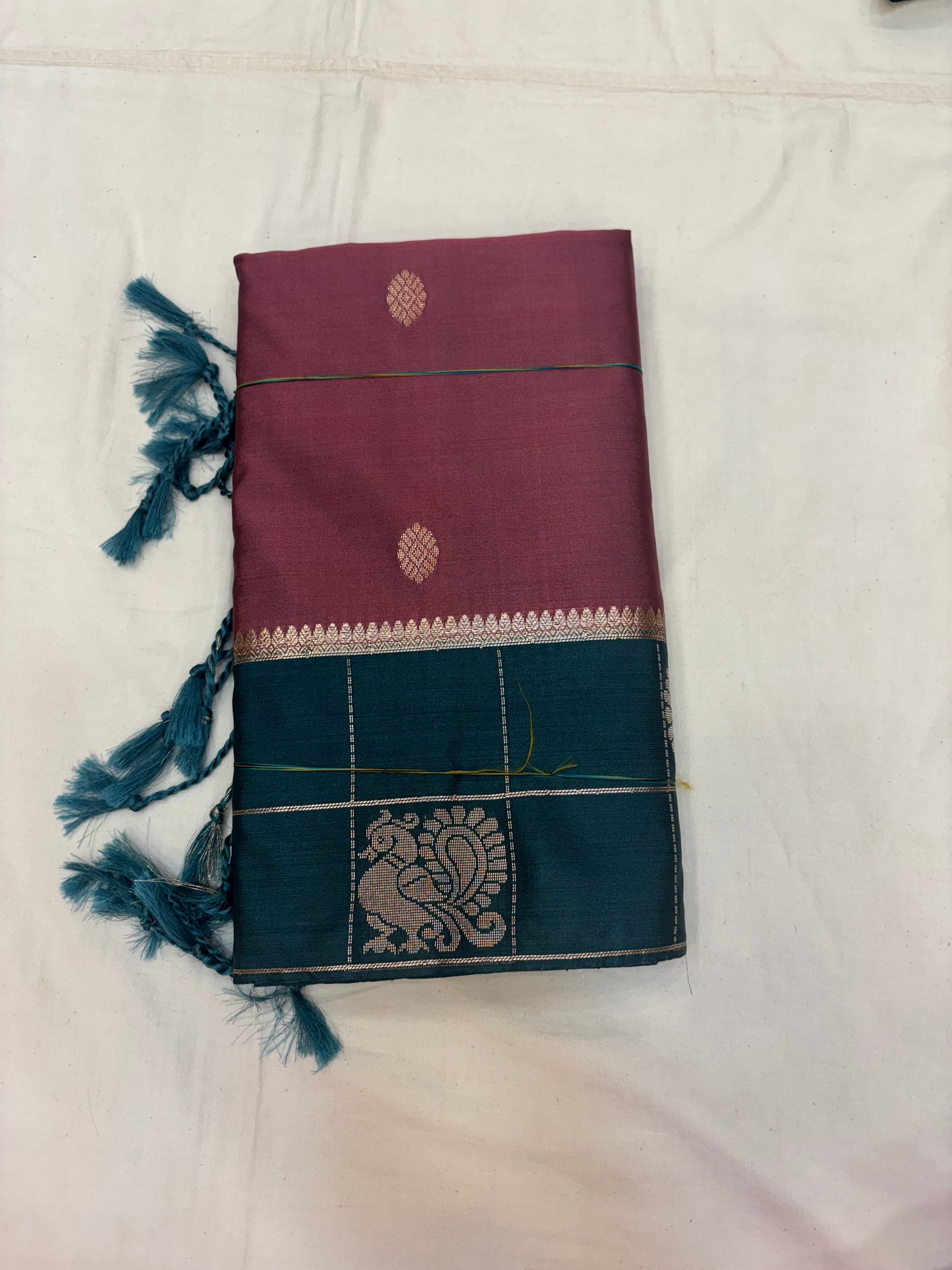 Kaviara semi softsilk saree