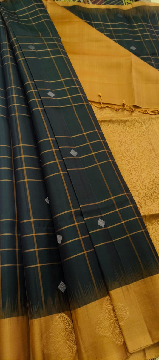 Vanmadhi bottle green checked softsilk saree - Pure silk saree -AK1102