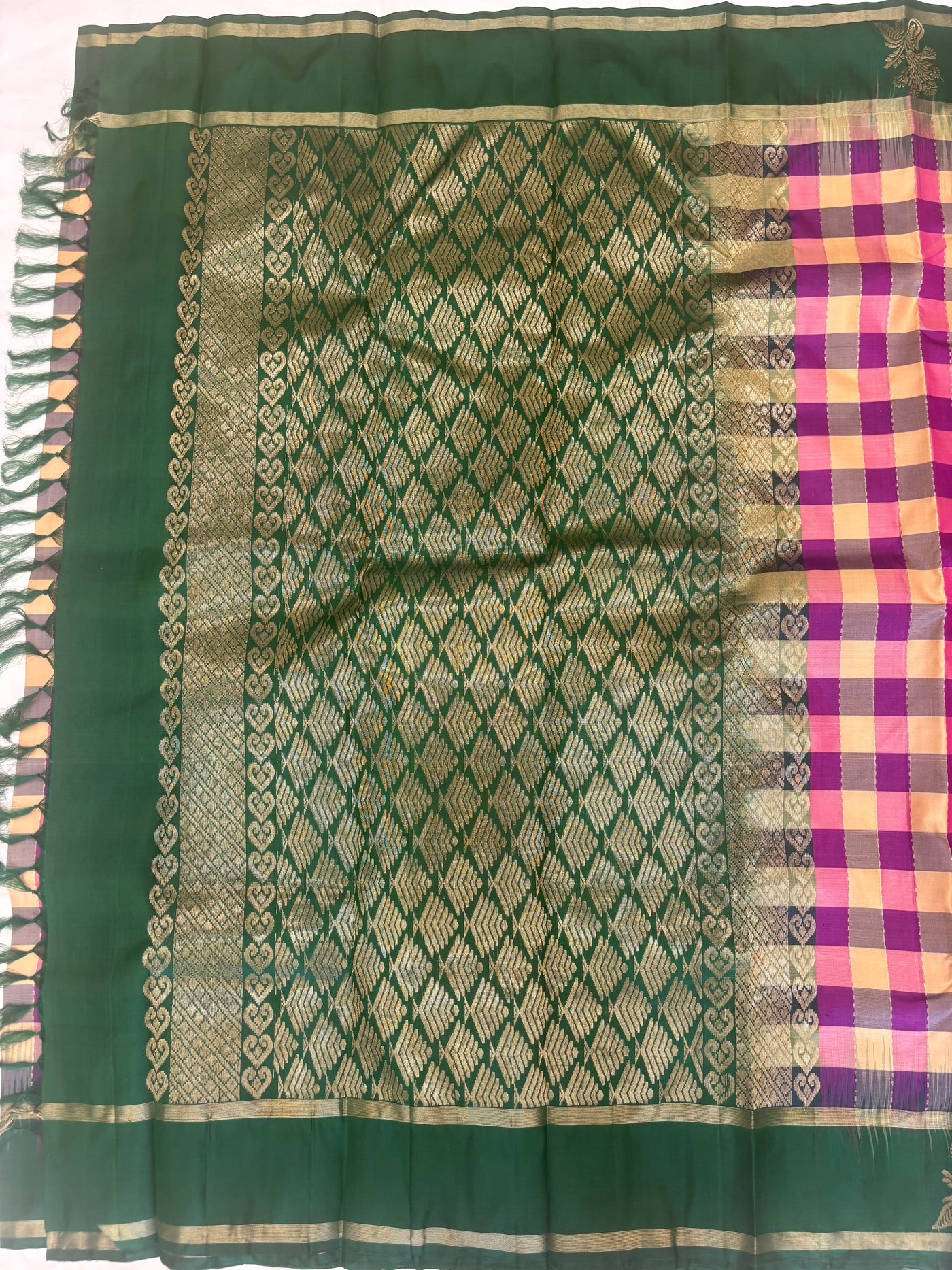 Avyukta handloom softsilk saree - Pure silk saree