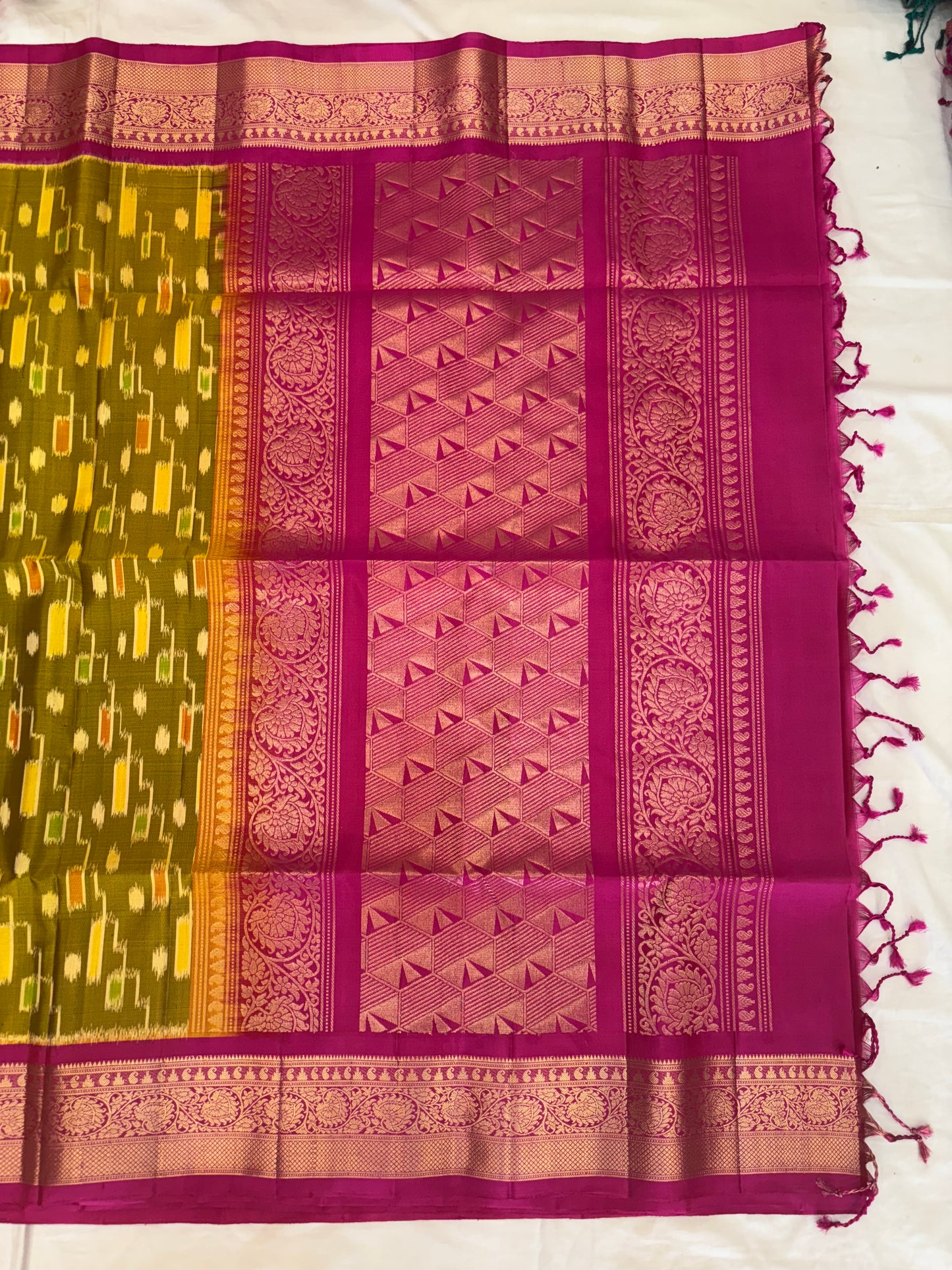 Vasudha Pochampally Ikkat softsilk saree - Pure silk saree-set8