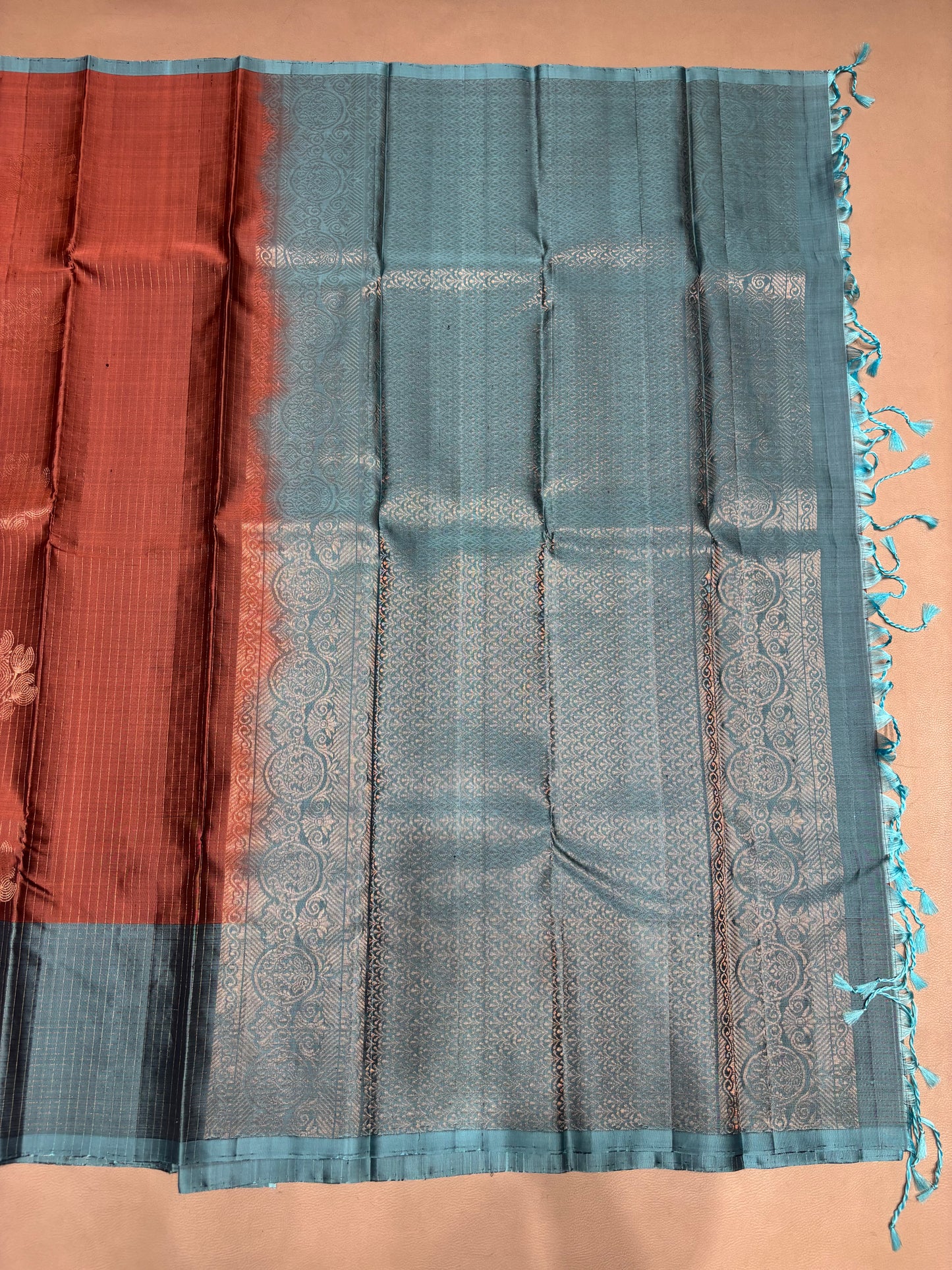 Selvi handloom softsilk saree - Pure silk saree-AK1117
