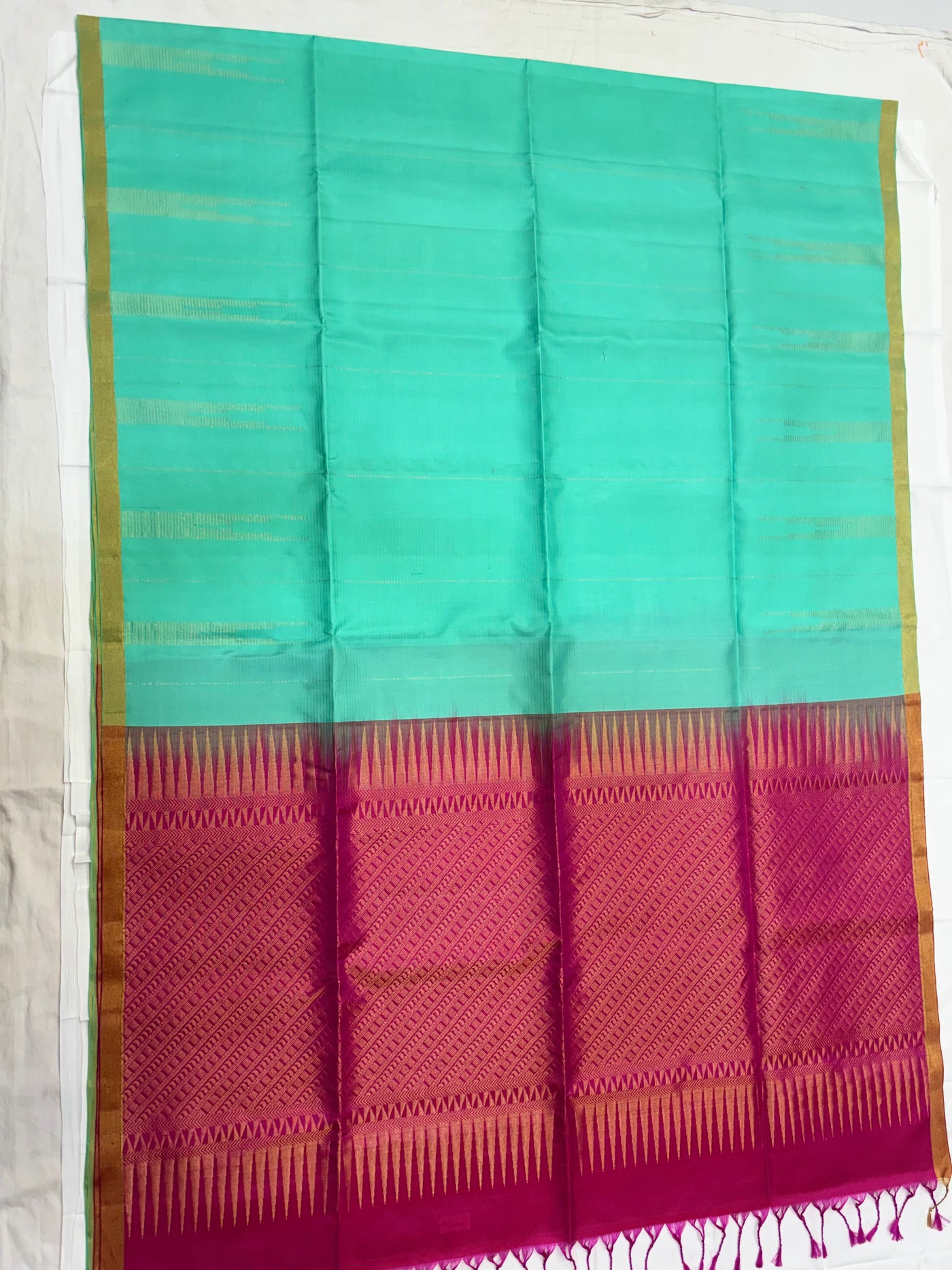 Devika handloom softsilk saree - Pure silk saree