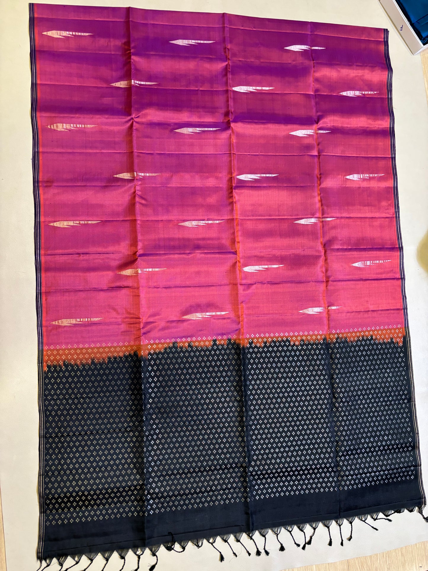 Dhivya handloom softsilk saree - Pure silk saree