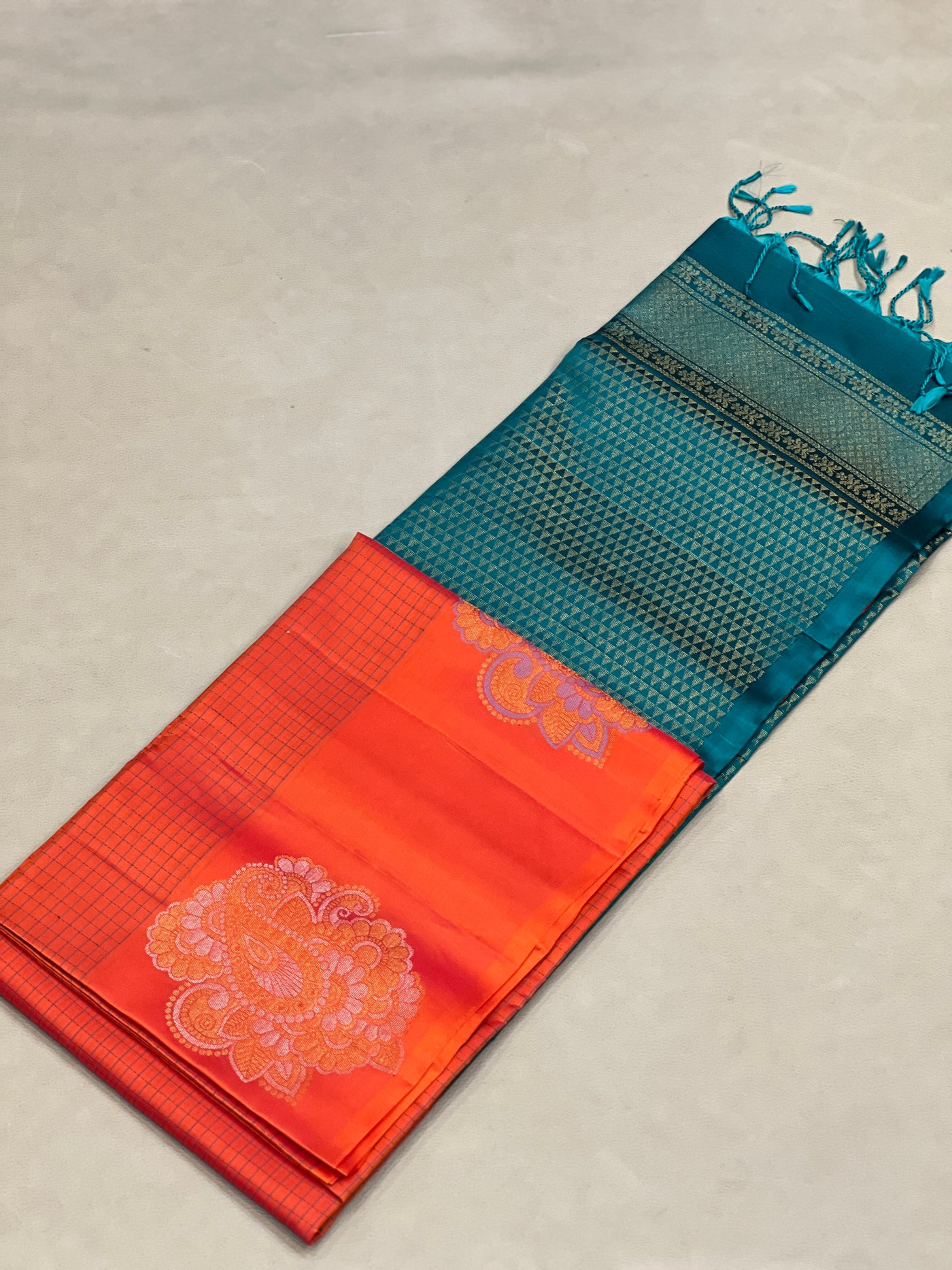 Arunima handloom softsilk saree - Pure silk saree