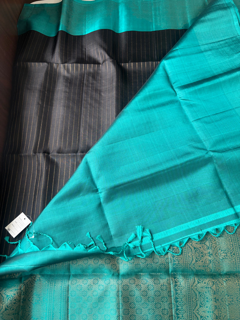 Karumugil black handloom softsilk saree - Pure silk saree