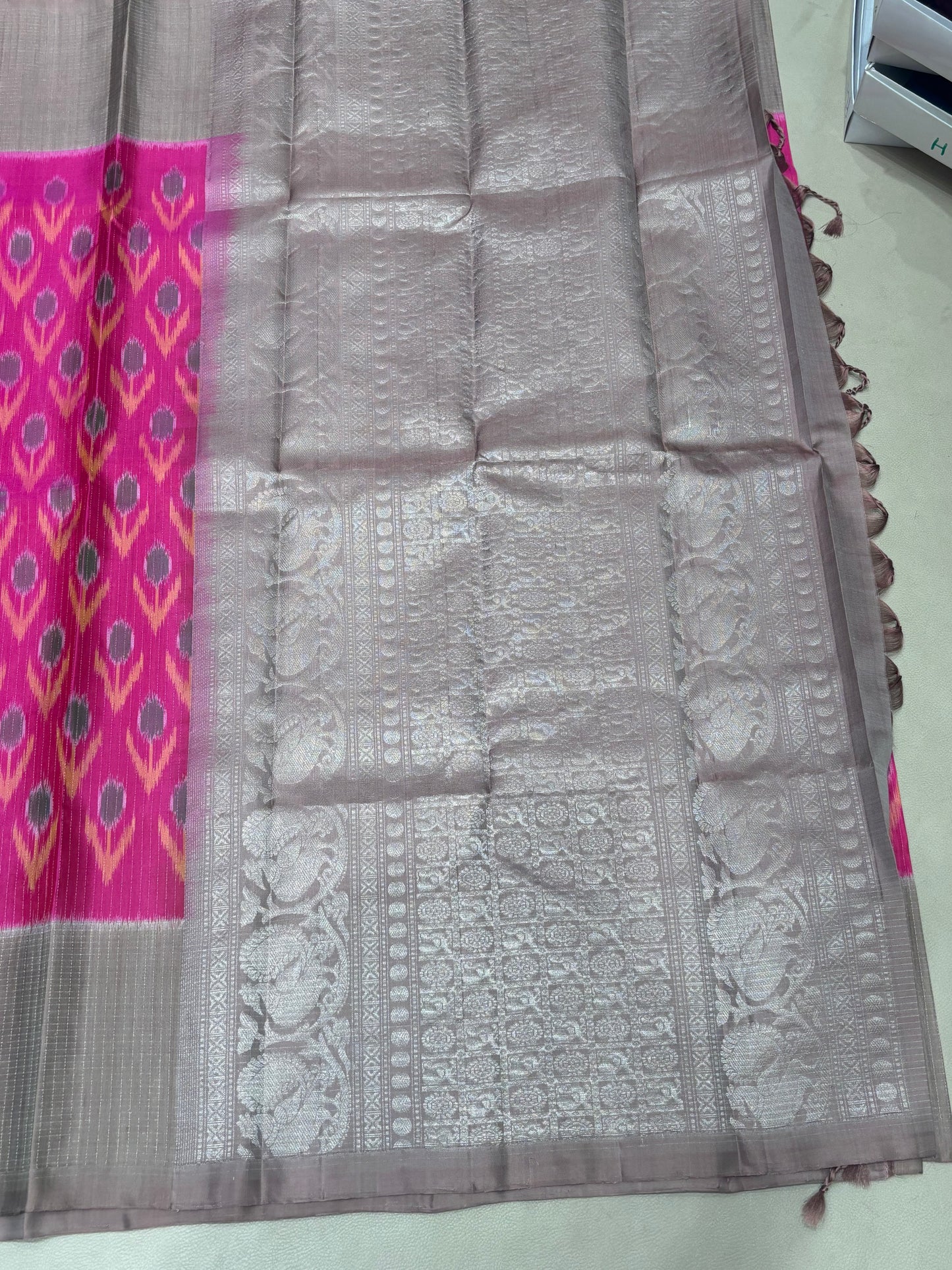 Thannu Pochampally pink softsilk saree - Pure silk saree