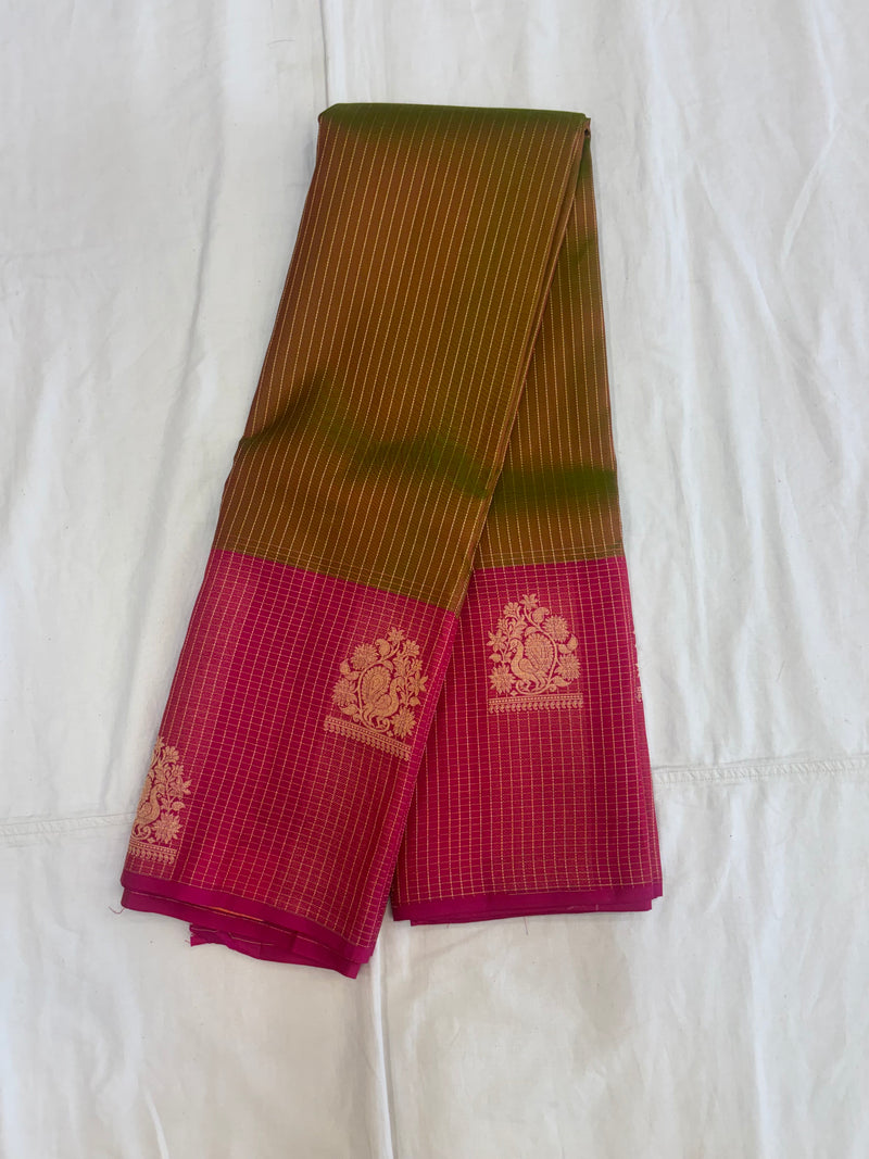 Dhriti handloom softsilk saree- Pure silk saree