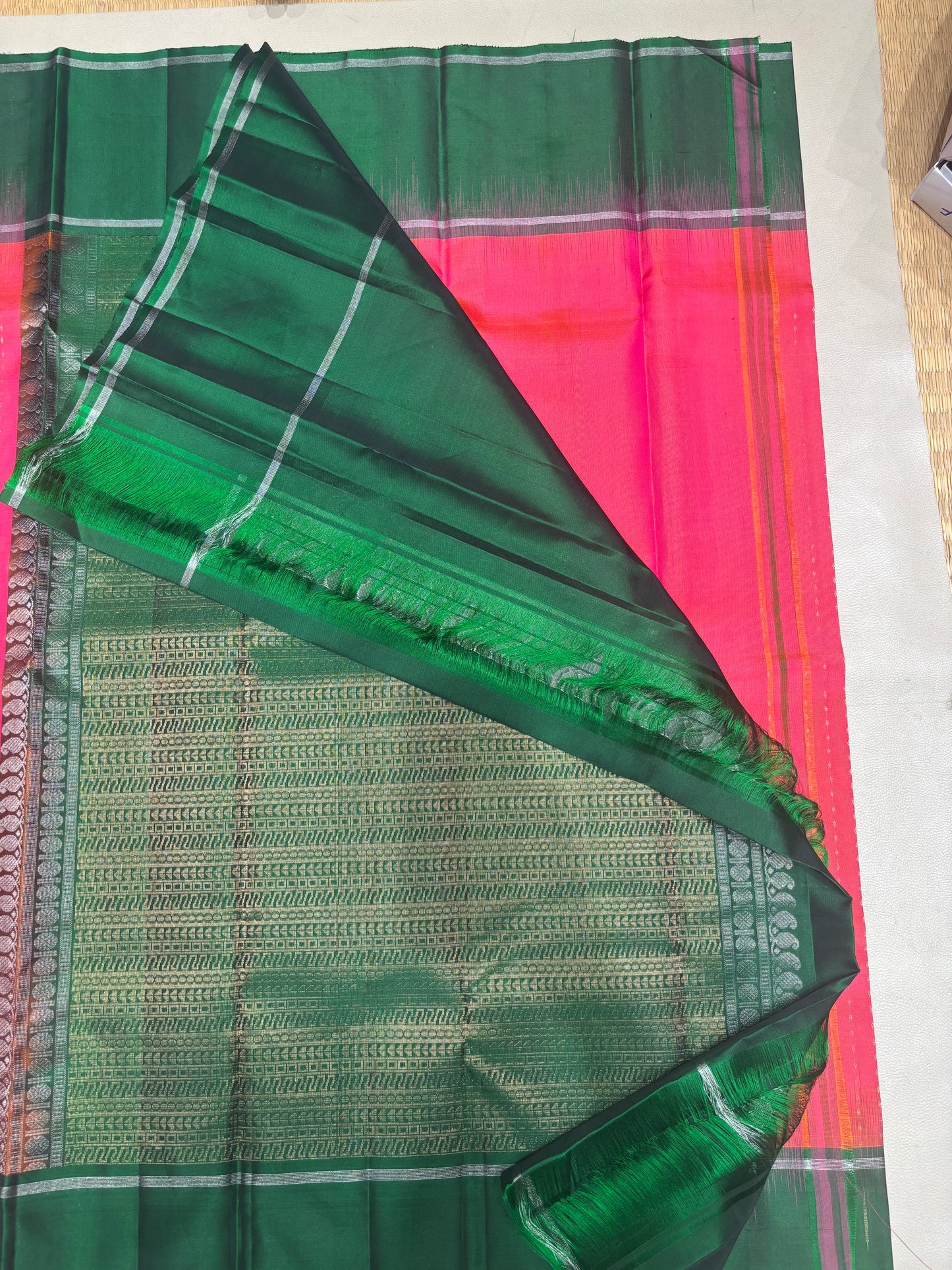 Melinam pink & green handloom softsilk saree - Pure silk saree