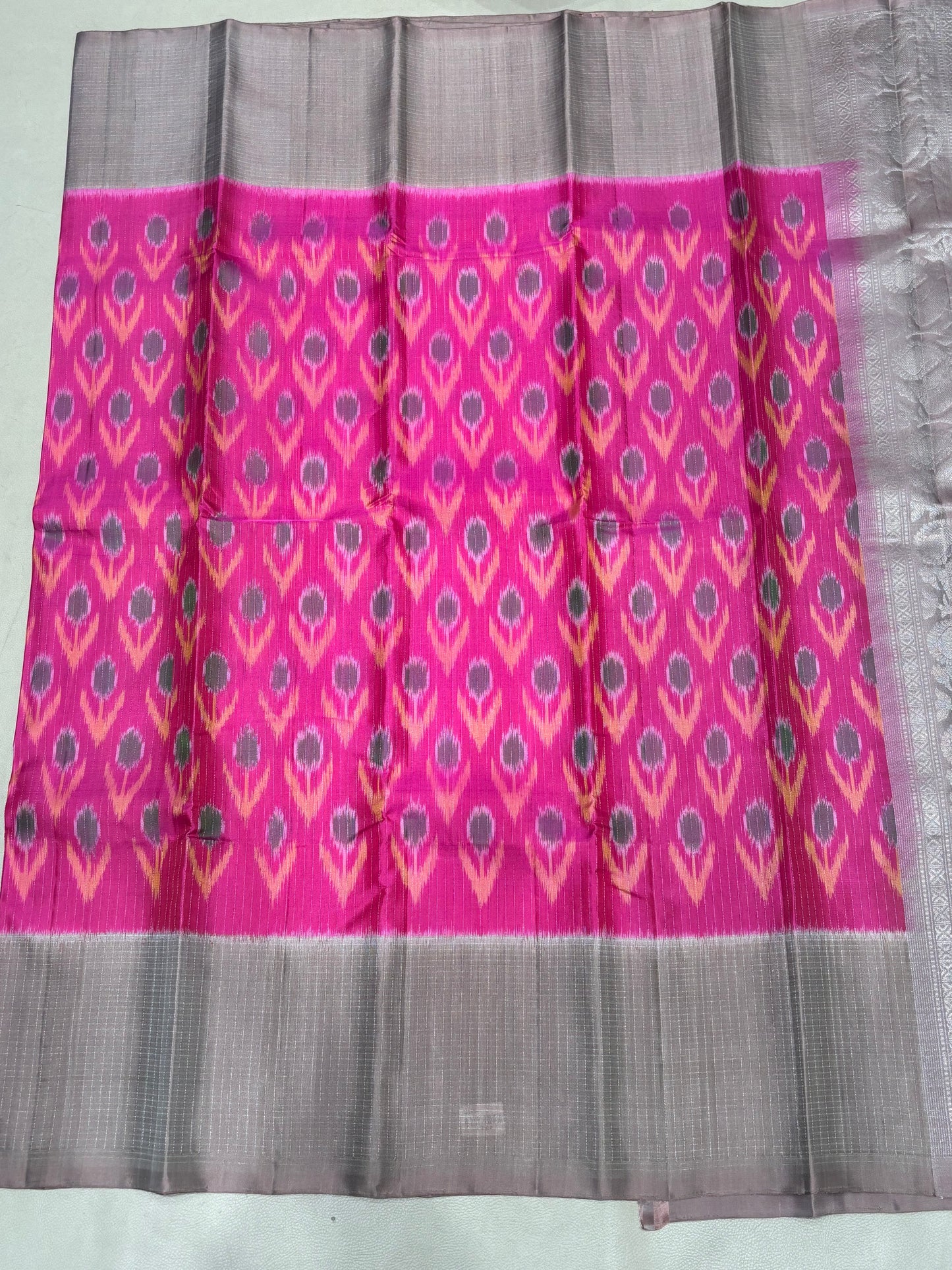 Thannu Pochampally pink softsilk saree - Pure silk saree