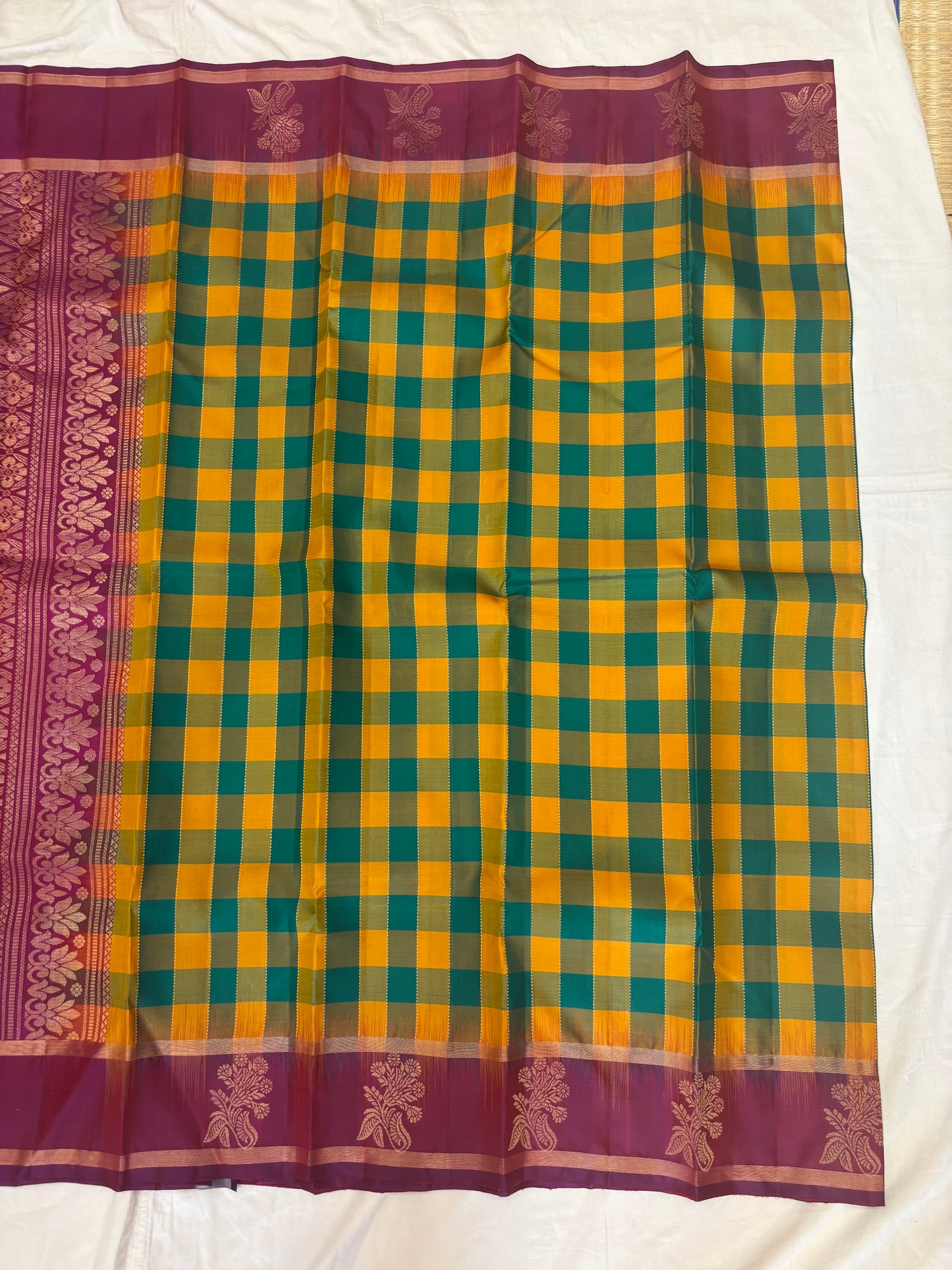 Aradhana handloom softsilk saree - Pure silk saree-AK1114