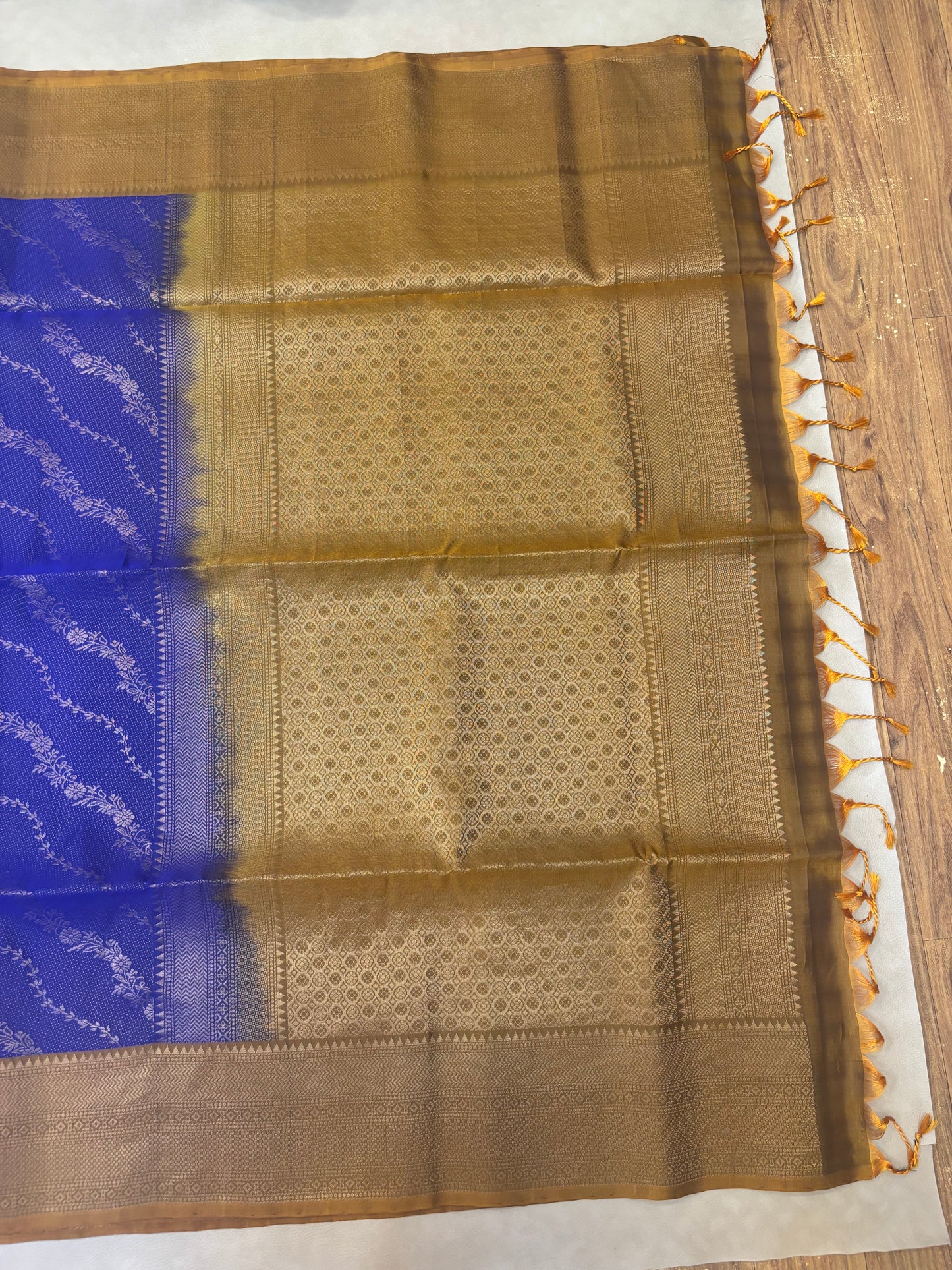 Vaanika all self softsilk saree - Pure silk saree-set7