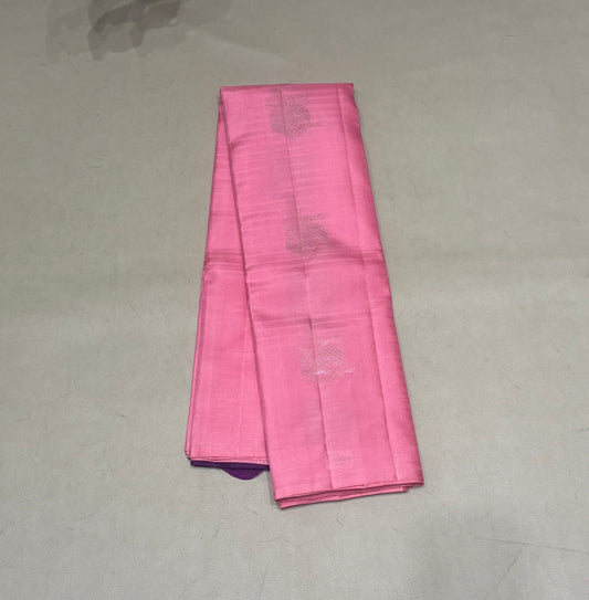 Izhana handloom softsilk saree - Pure silk saree