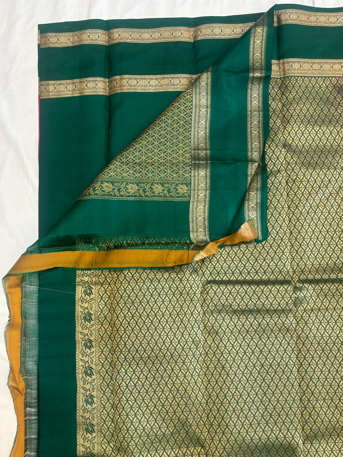 Tarangini handloom softsilk saree - Pure silk saree