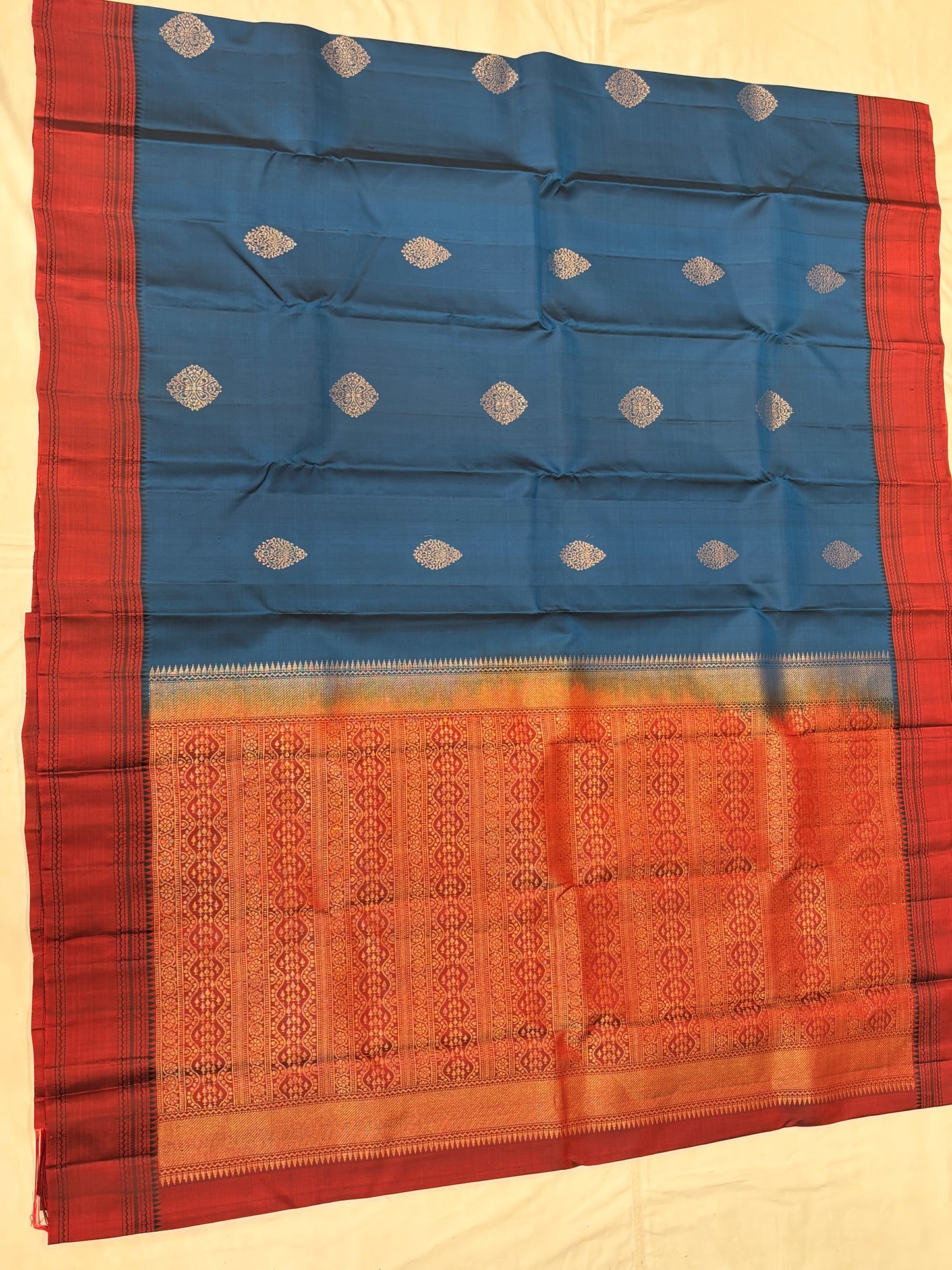Nini handloom softsilk saree - Pure silk saree-set11