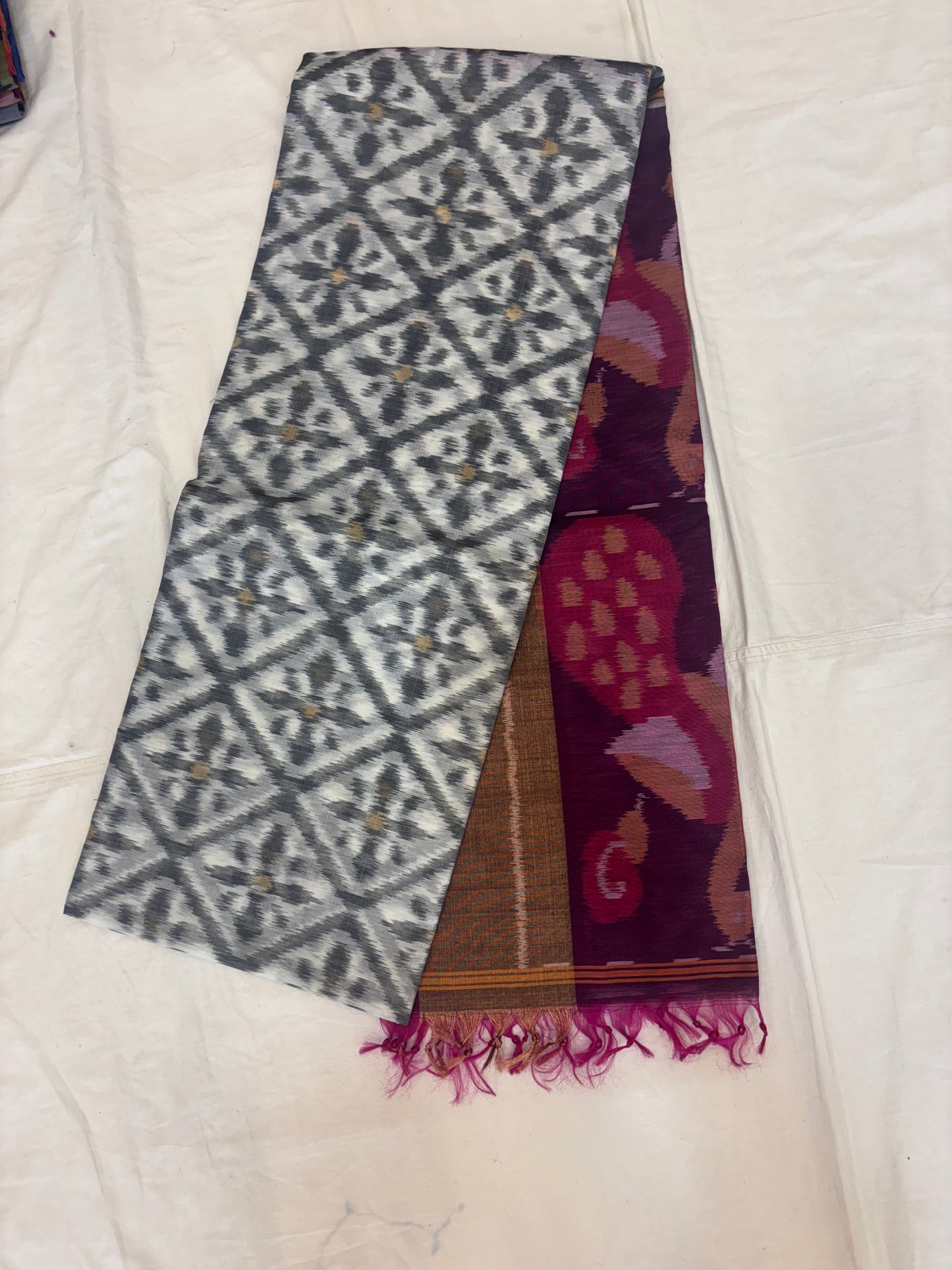Swathika handloom Pochampally silk cotton saree