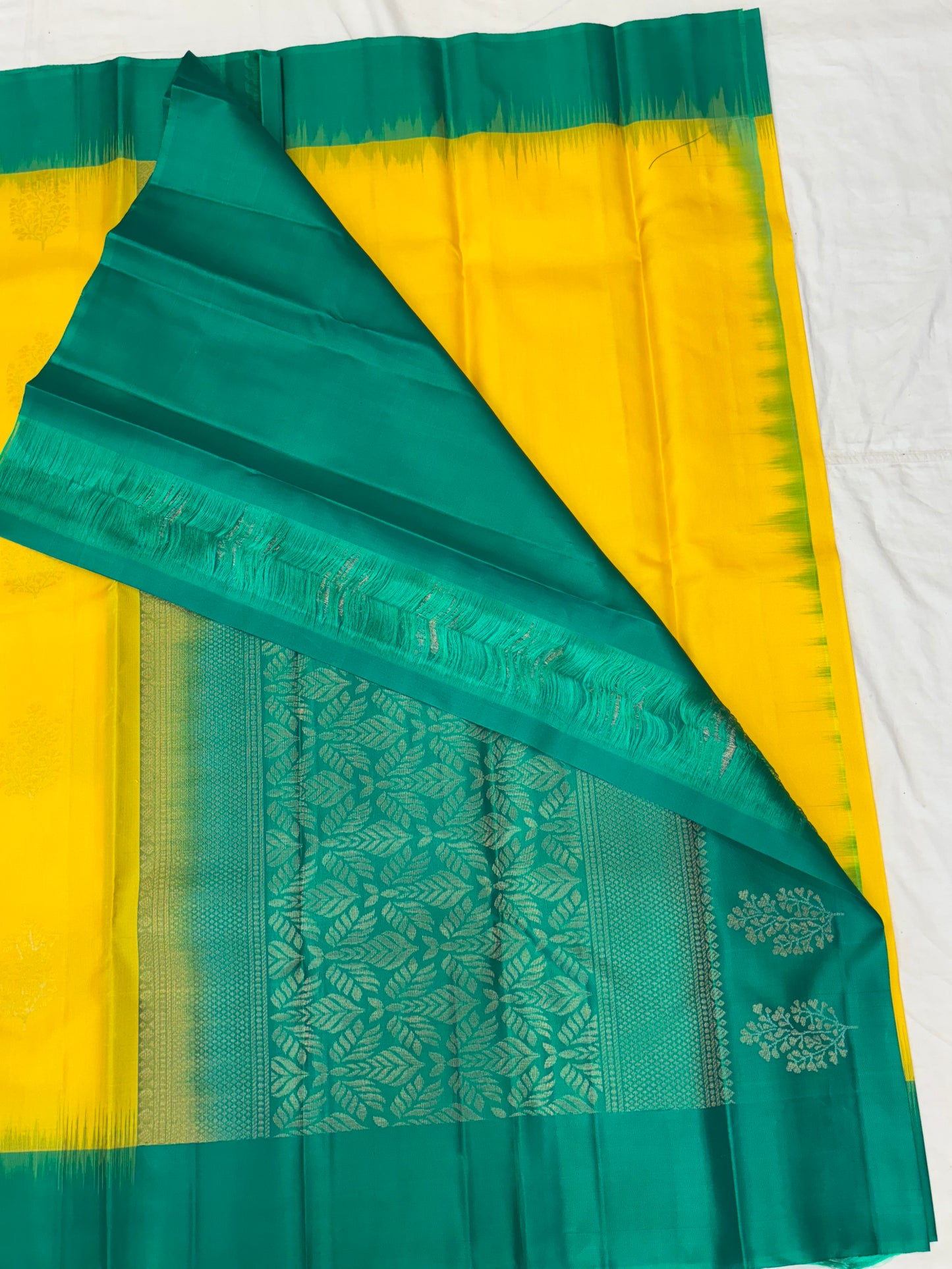 Yuvia lemon yellow & green softsilk saree - Pure silk saree-set13